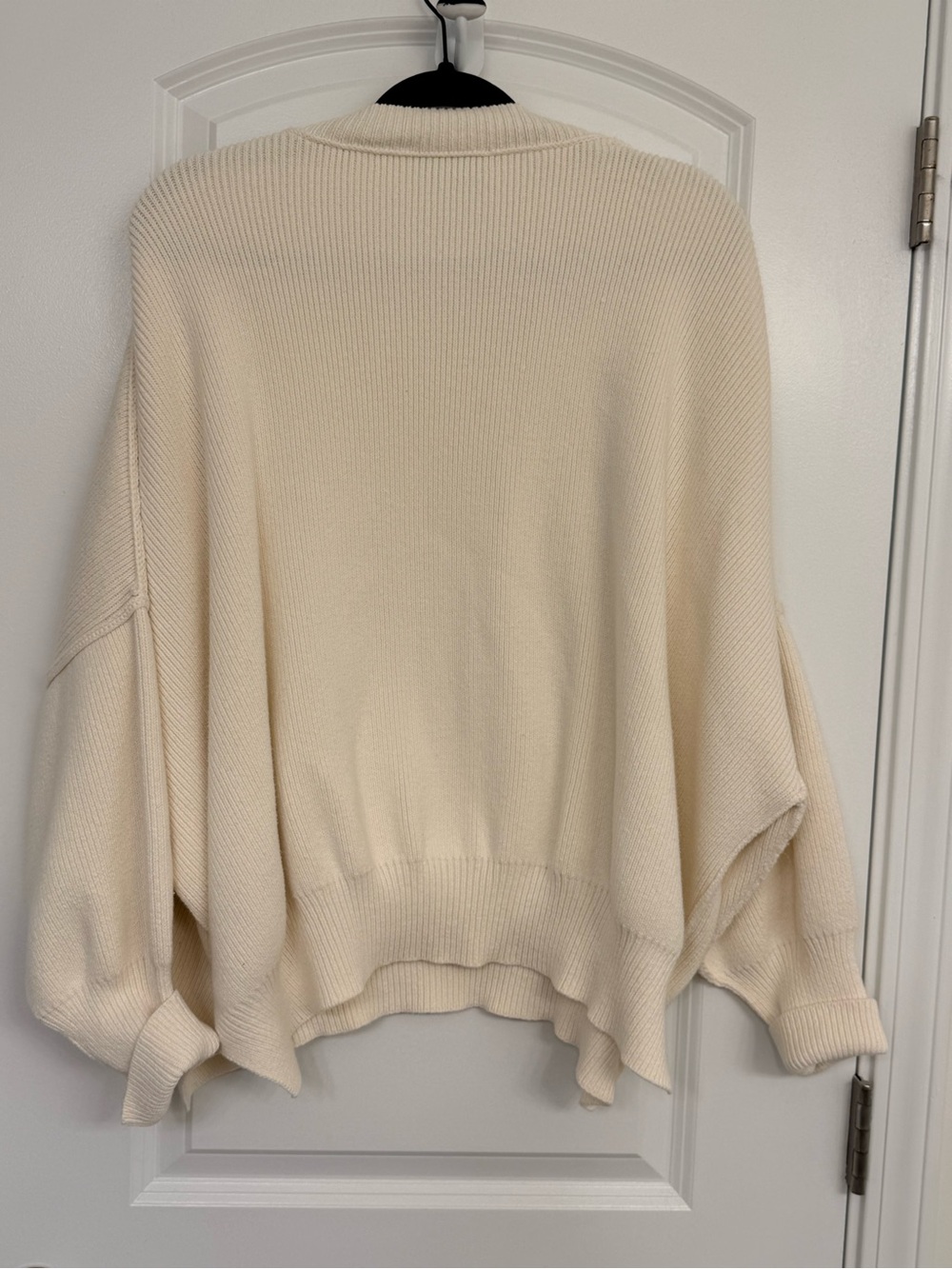 VICI Women’s Medium Cream Oversized Dolman Sleeve Sweater Cotton Blend Cozy Knit - Picture 8 of 8